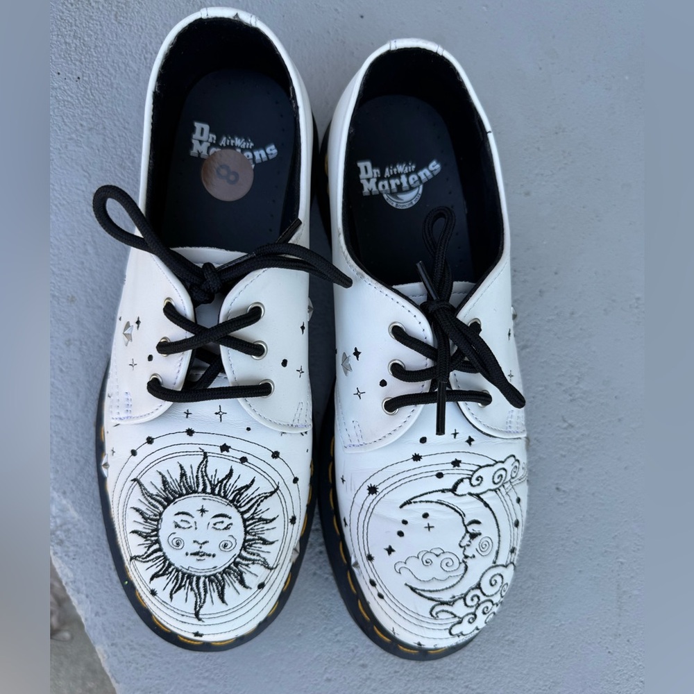 Doc martens US Ladies 9 sun and moon white with black embroidery. Worn once.